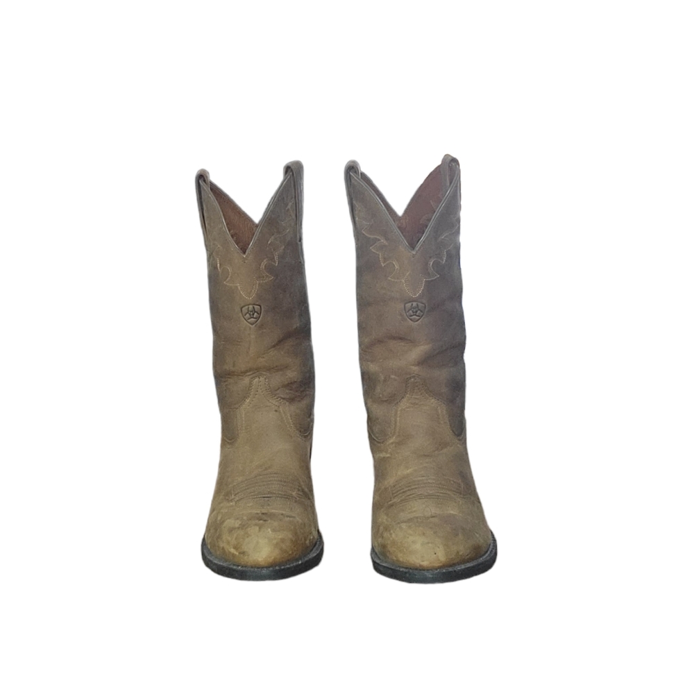 Men's Ariat Sedona Style Boot size 10D worn once